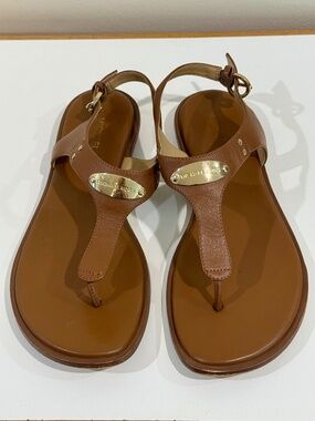 Michael Kors Brown Leather T-Strap Plate Thong Sandals Gold Logo 8.5M